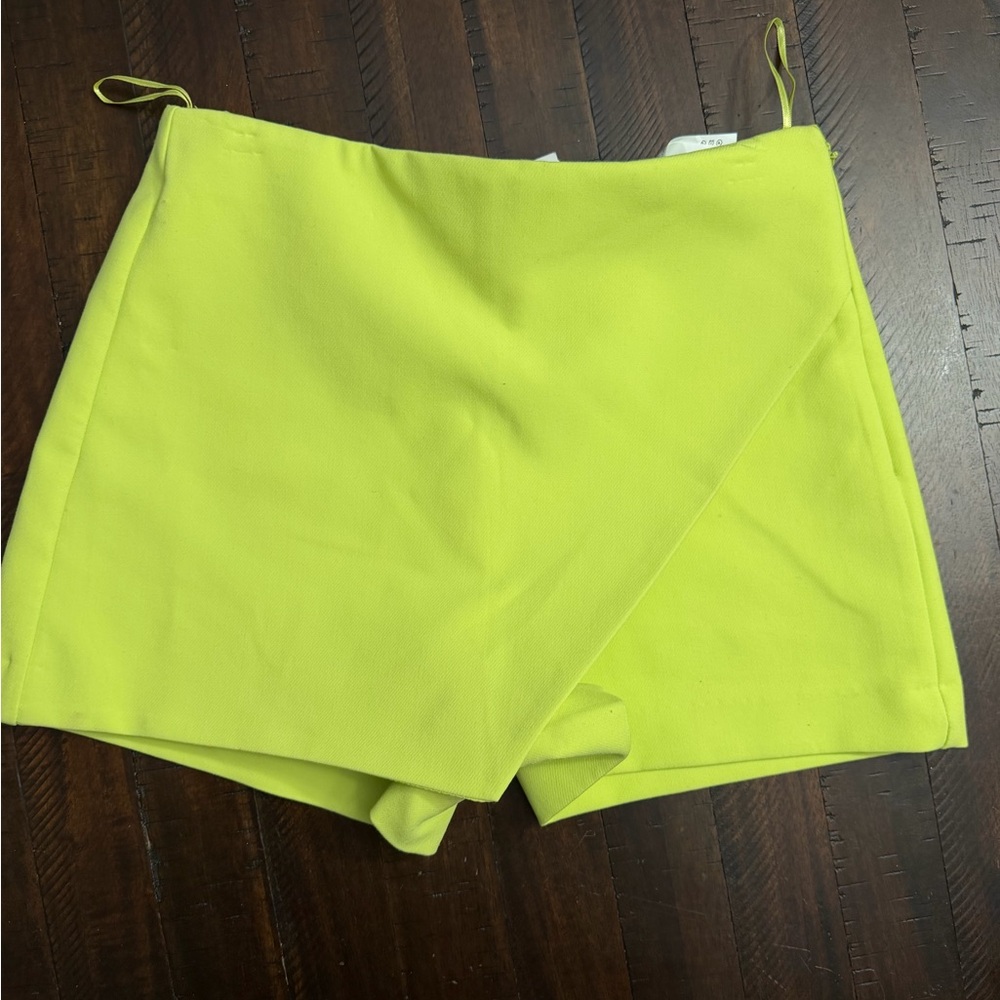 Women's Neon Yellow Skort/Shorts